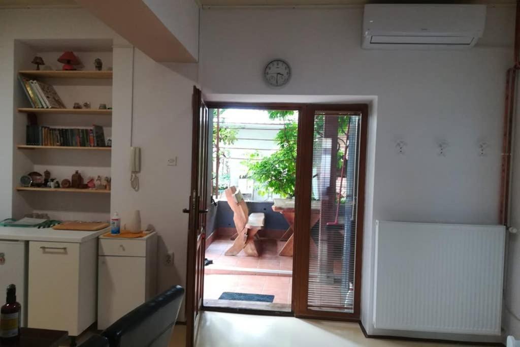 Karlovacka Zvijezda Apartment Bagian luar foto